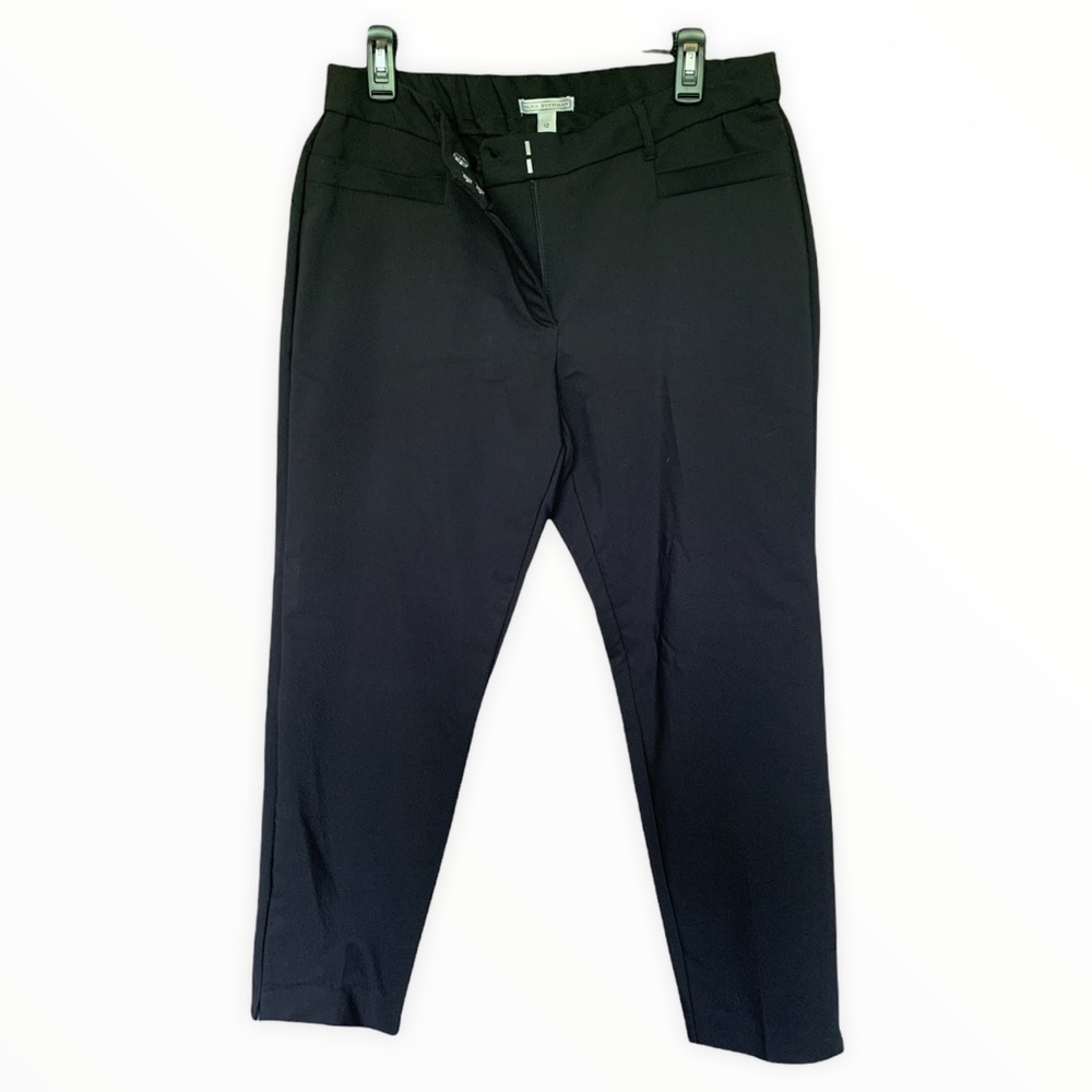 Black Crop Pants by Dana Buchman Size 12
